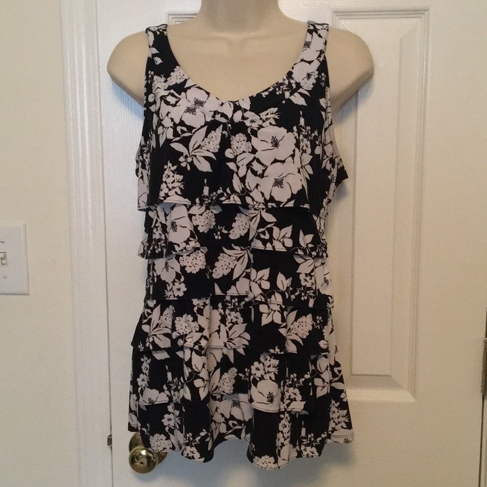 Ruffle tank top